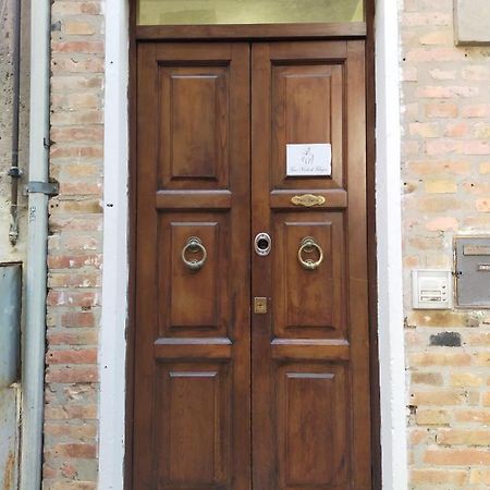 Traivicolidifoligno Hotel Exterior photo